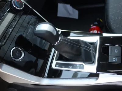 2025 تويوتا فيلوز