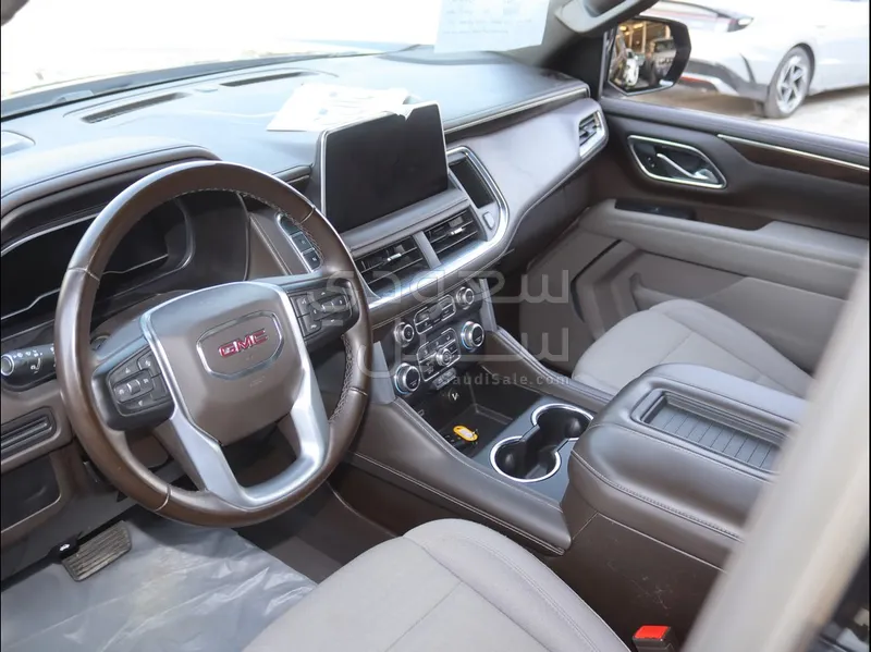 2023 جي ام سي يوكون اس ال اي