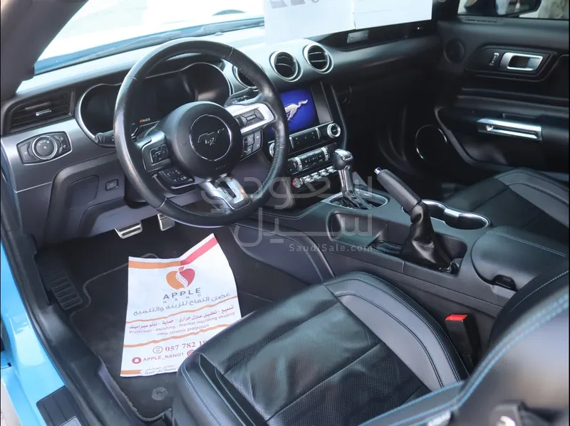 2022 فورد موستانغ جي تي