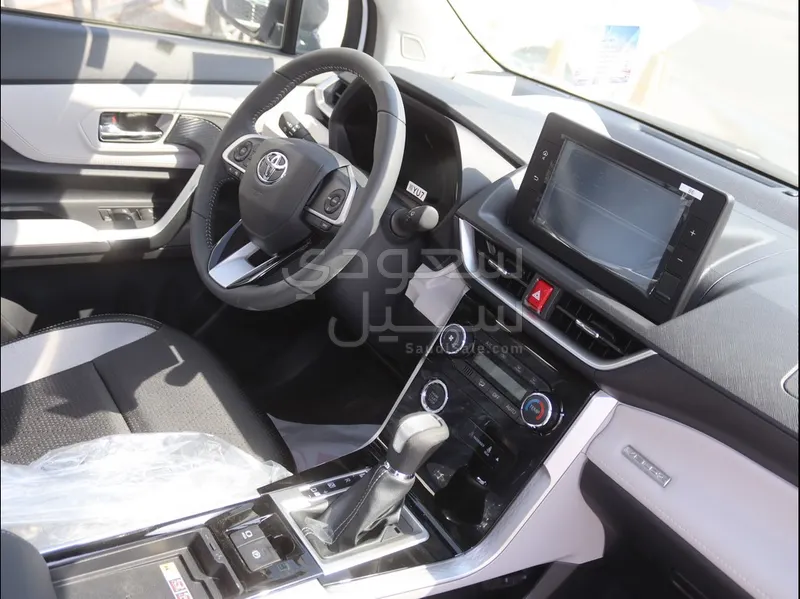 2025 تويوتا فيلوز