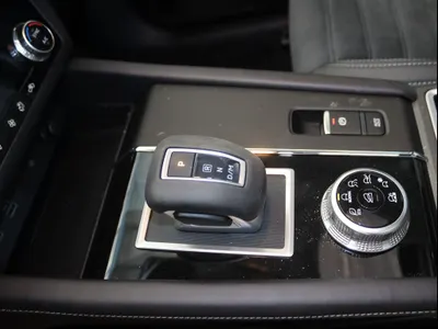 2025 متسوبيشي اوت لاندر