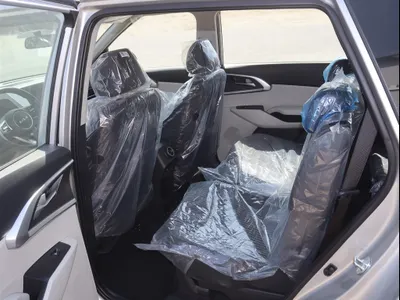 2025 كيا كارنز