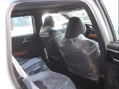 2025 متسوبيشي اوت لاندر