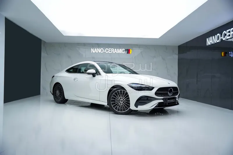 2025 مرسيدس - بنز سي إل إي 200