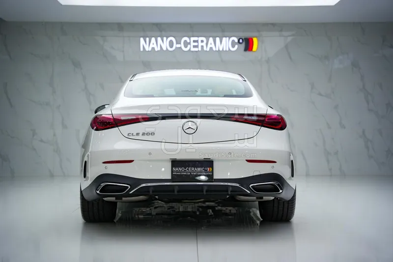 2025 مرسيدس - بنز سي إل إي 200