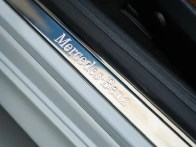 2025 مرسيدس - بنز سي إل إي 200