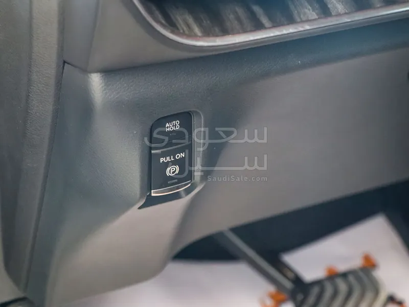 2025 نيسان باترول تيتانيوم