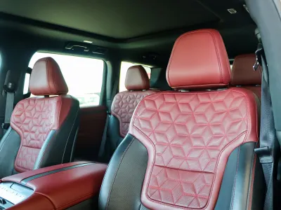 2025 نيسان باترول تيتانيوم