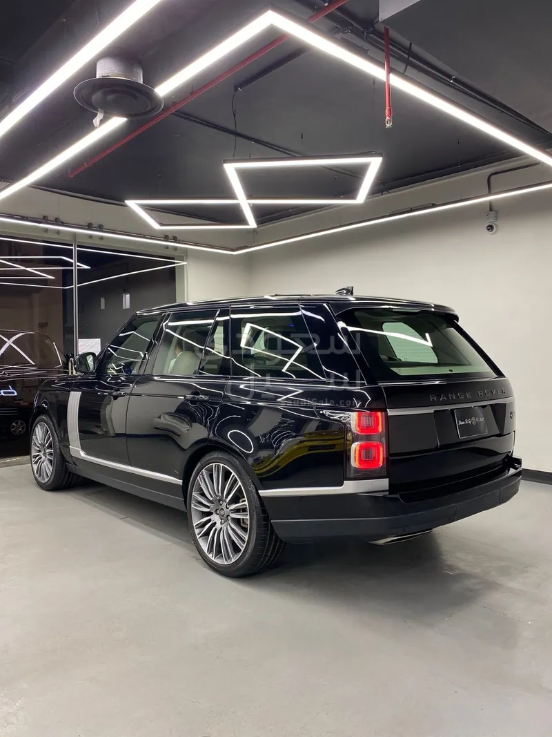 2021 لاند روفر رينج روفر اتش اس اي