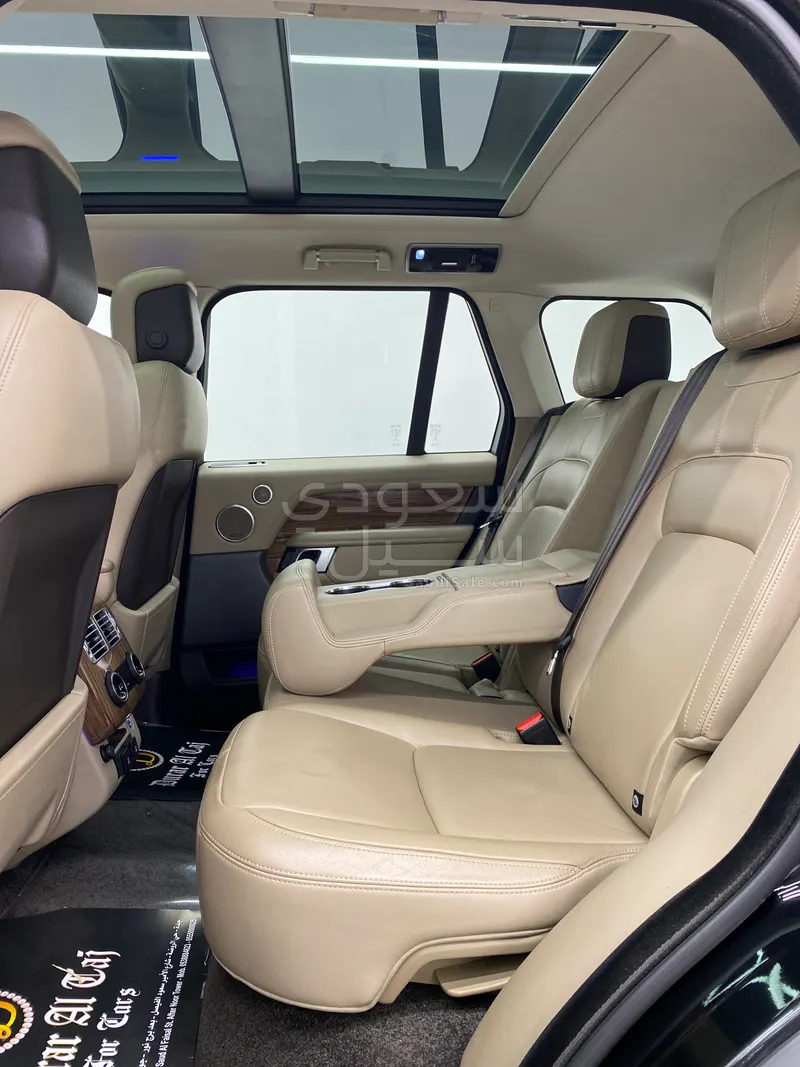 2021 لاند روفر رينج روفر اتش اس اي