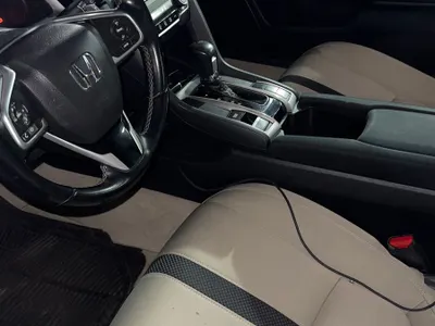 2020 هوندا سيفيك إل إكس - أي