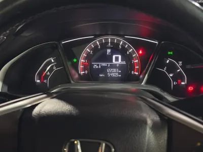 2020 هوندا سيفيك إل إكس - أي