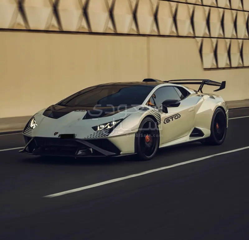 2022 لمبرجيني هوراكان إس تو أو
