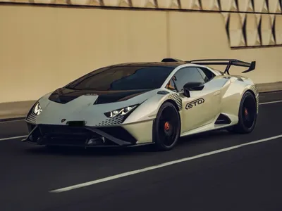 2022 لمبرجيني هوراكان إس تو أو