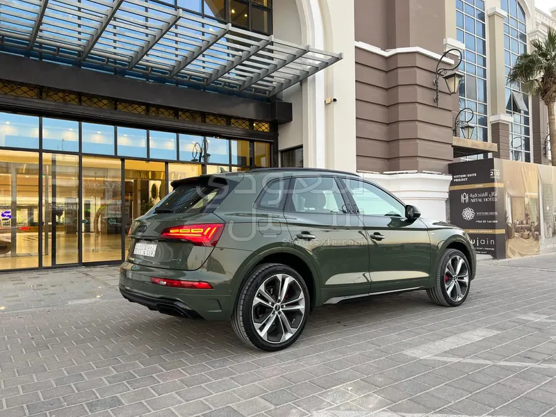 2023 اودي كيو 5 اس لاين