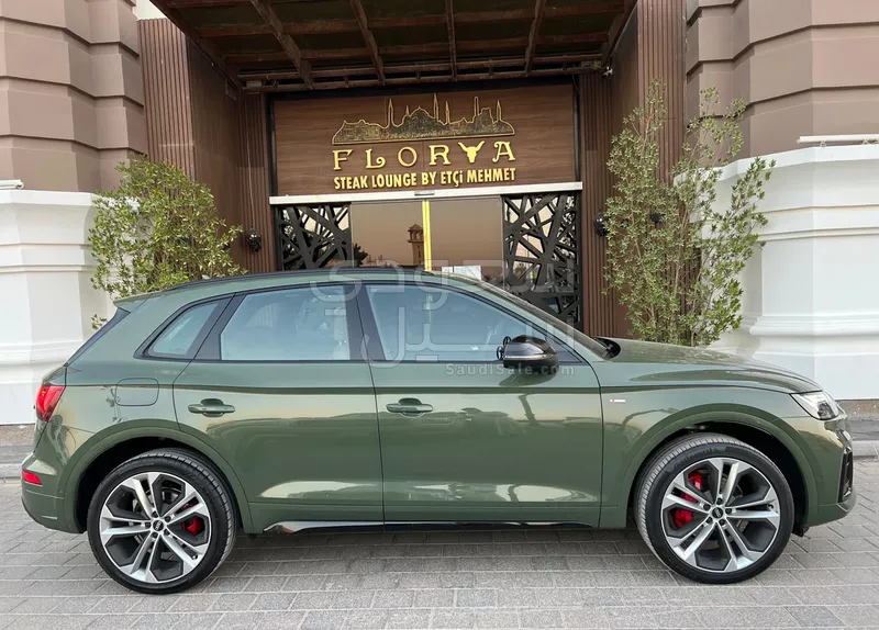 2023 اودي كيو 5 اس لاين