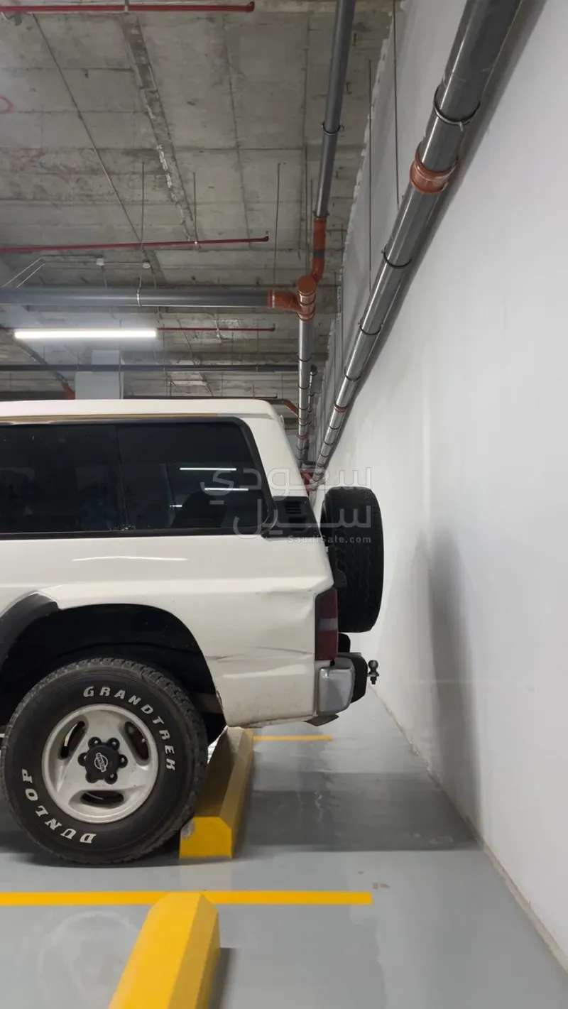 1992 نيسان باترول ربع