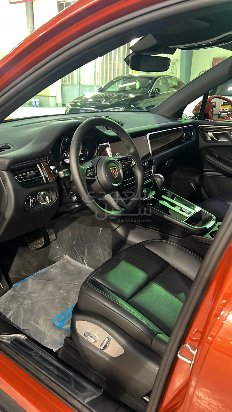 2024 بورش ماكان