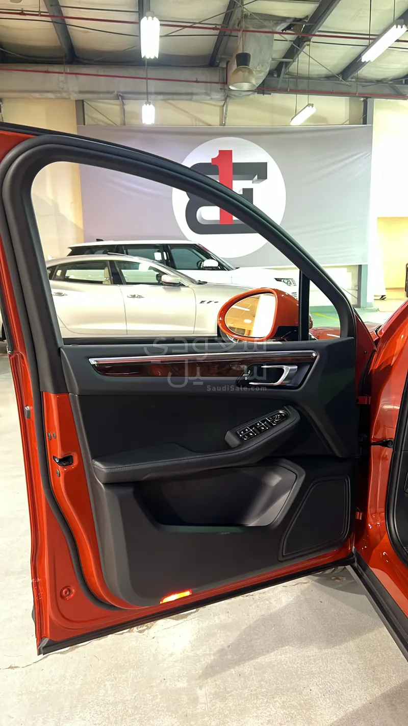 2024 بورش ماكان