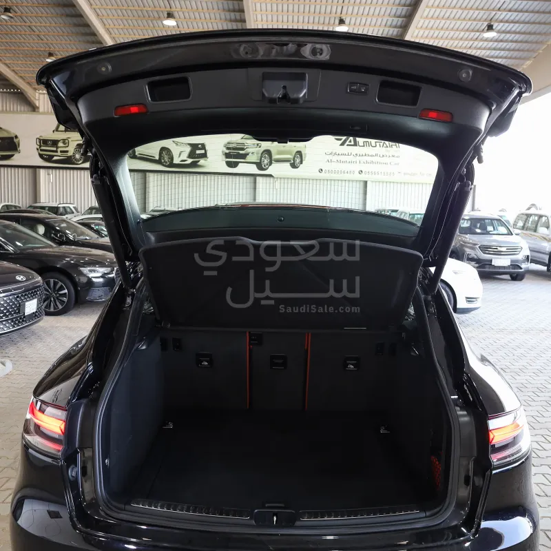 2019 بورش ماكان