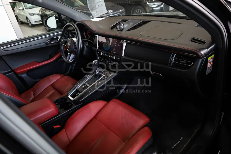 2019 بورش ماكان