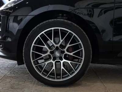 2019 بورش ماكان