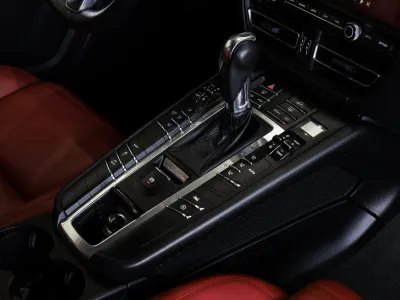 2019 بورش ماكان