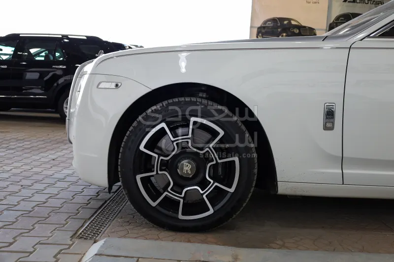 2011 رولز رويس قوست