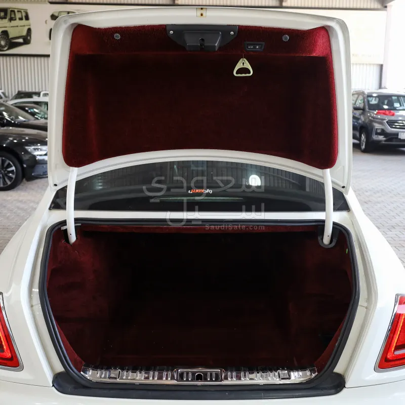 2011 رولز رويس قوست