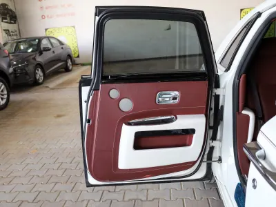 2011 رولز رويس قوست