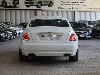 2011 رولز رويس قوست