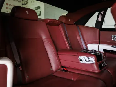 2011 رولز رويس قوست