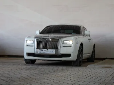 2011 رولز رويس قوست