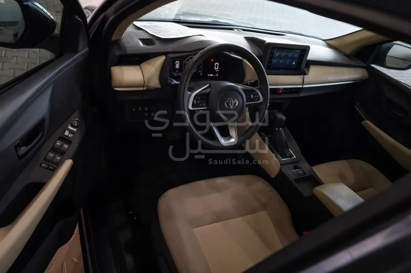 2024 تويوتا ياريس