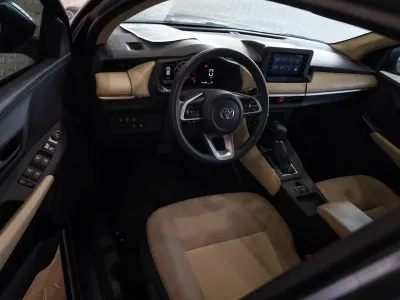 2024 تويوتا ياريس