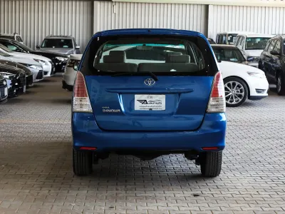 2009 تويوتا ان نوفا