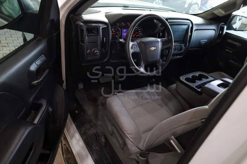 2017 شفروليه سلفرادو