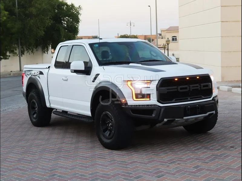 2017 فورد اف 150 رابتور