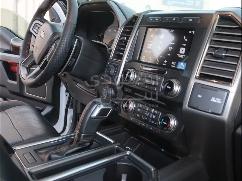 2017 فورد اف 150 رابتور