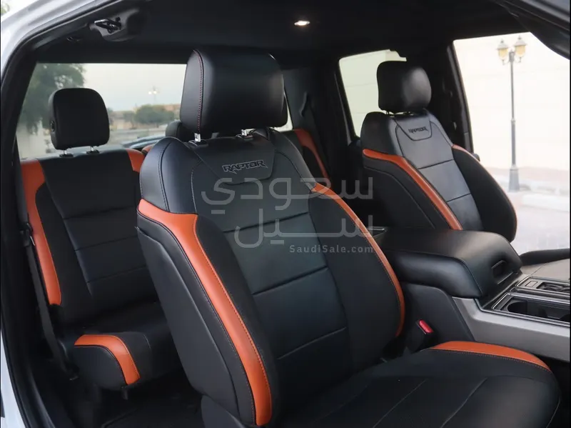 2017 فورد اف 150 رابتور