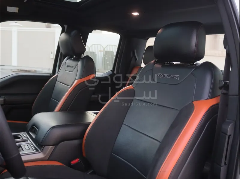 2017 فورد اف 150 رابتور