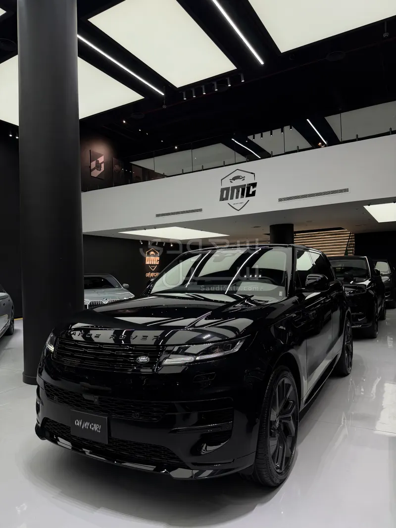 2025 لاند روفر رينج روفر سبورت اتش اس اي