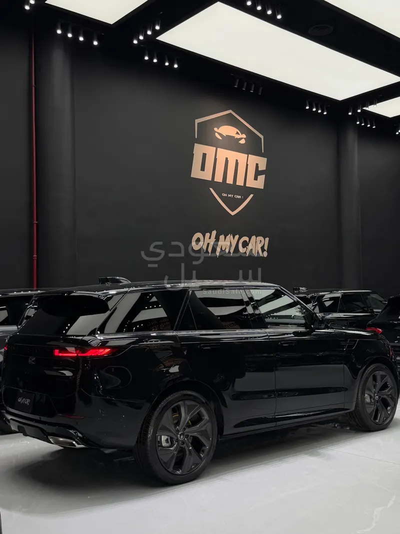 2025 لاند روفر رينج روفر سبورت اتش اس اي