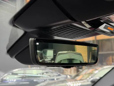 2025 لاند روفر رينج روفر سبورت اتش اس اي