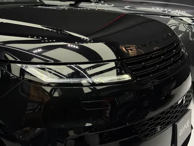 2025 لاند روفر رينج روفر سبورت اتش اس اي