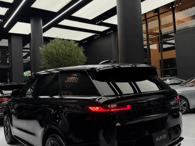 2025 لاند روفر رينج روفر سبورت اتش اس اي