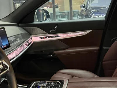 2025 بي ام دبليو الفئة السابعة 735أي