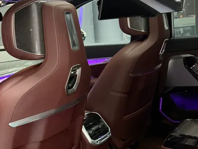 2025 بي ام دبليو الفئة السابعة 735أي