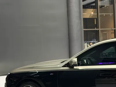 2025 بي ام دبليو الفئة السابعة 735أي