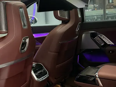 2025 بي ام دبليو الفئة السابعة 735أي